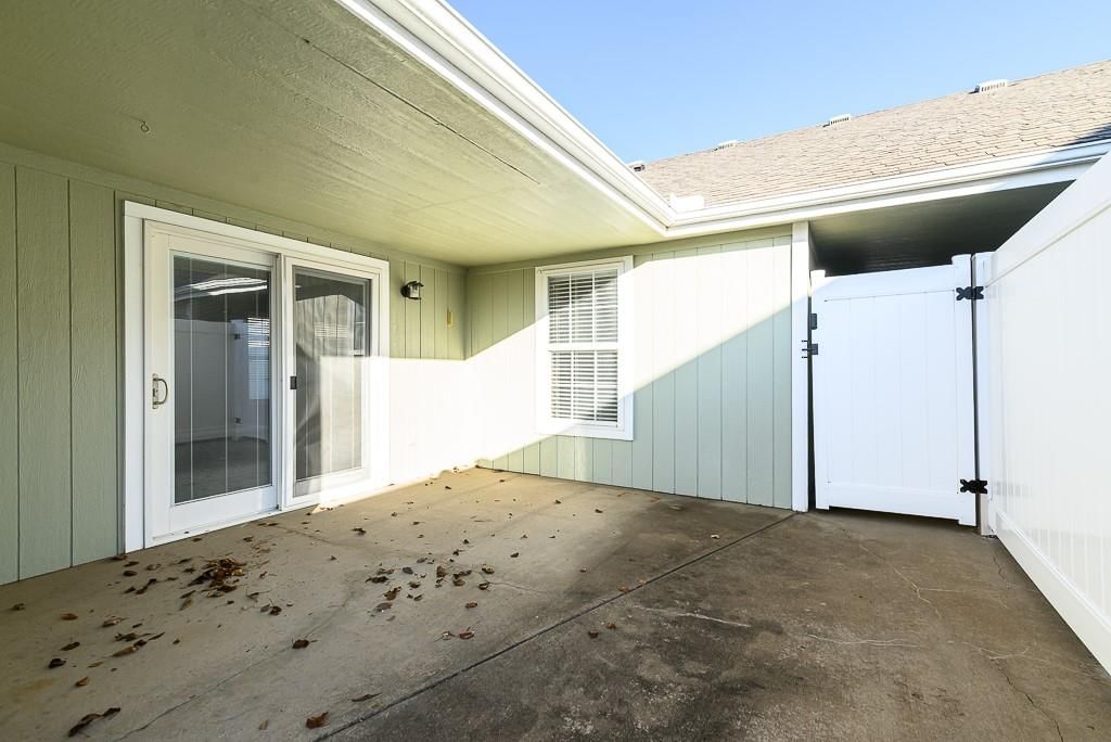 2308 Sycamore Drive — photo 18