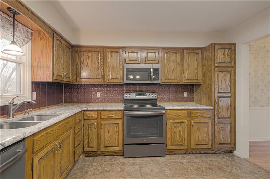 2600 Magnolia Avenue — photo 6