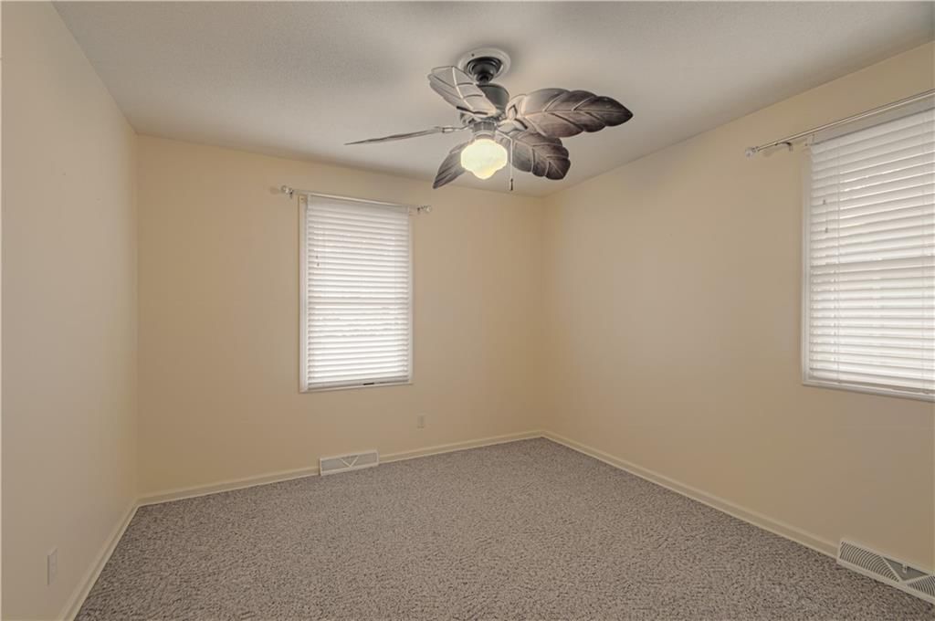 2600 Magnolia Avenue — photo 36