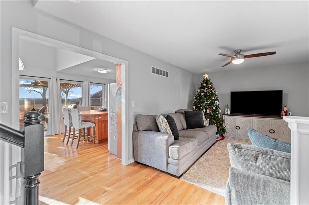 951 NW Long Drive — photo 4