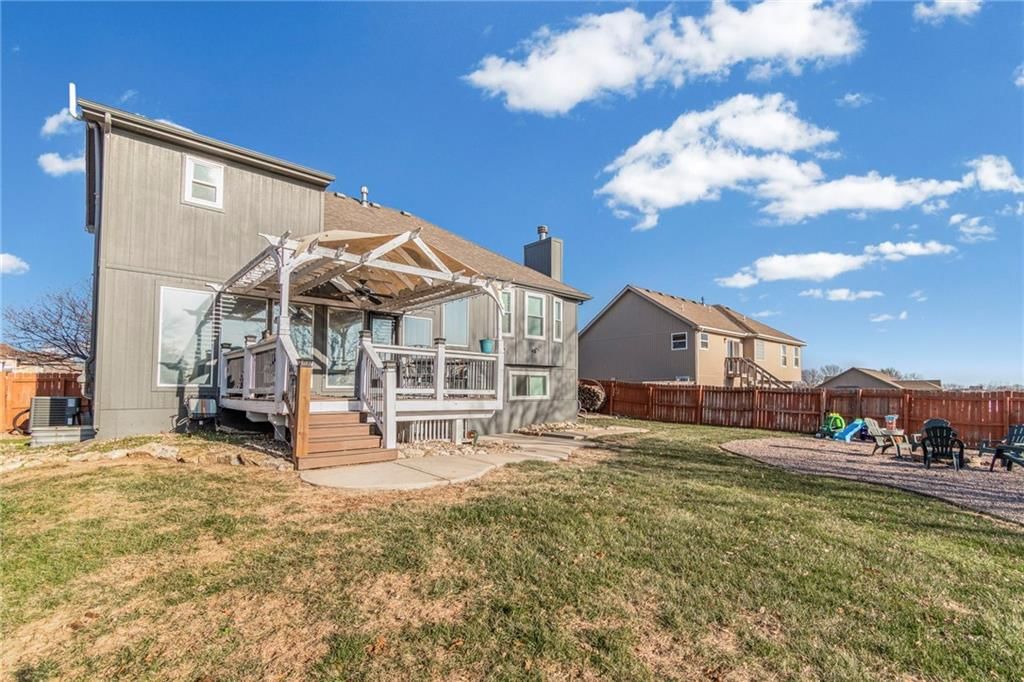 951 NW Long Drive — photo 30