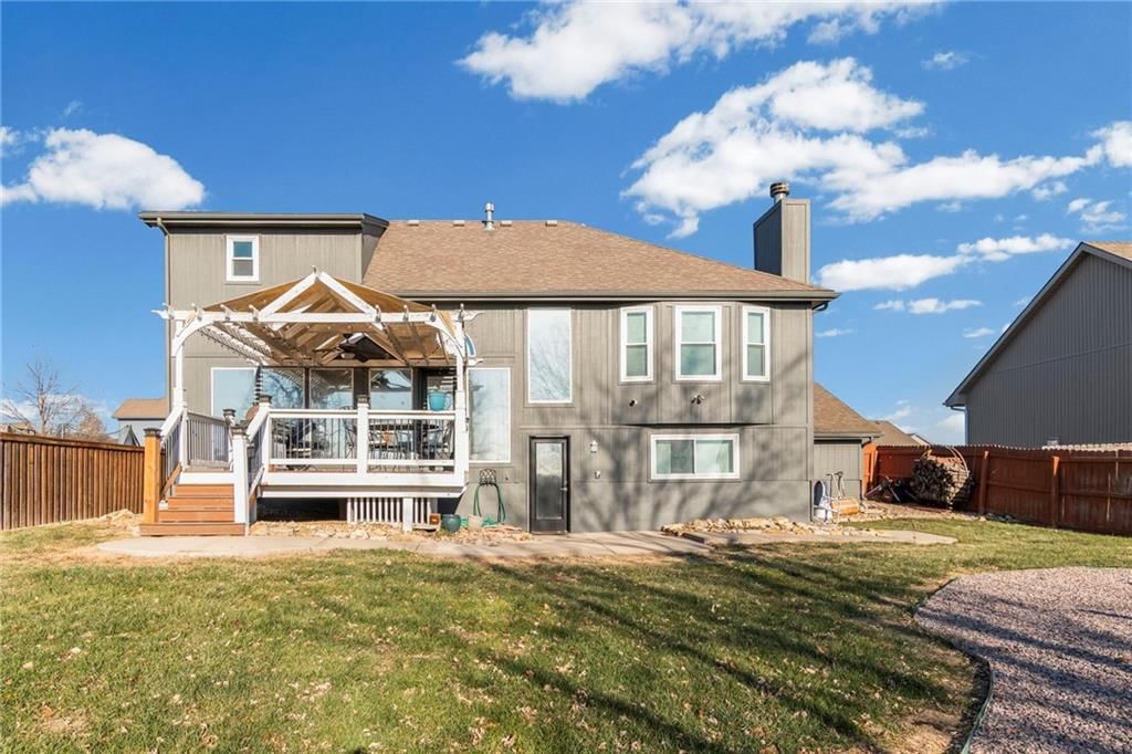 951 NW Long Drive — photo 31