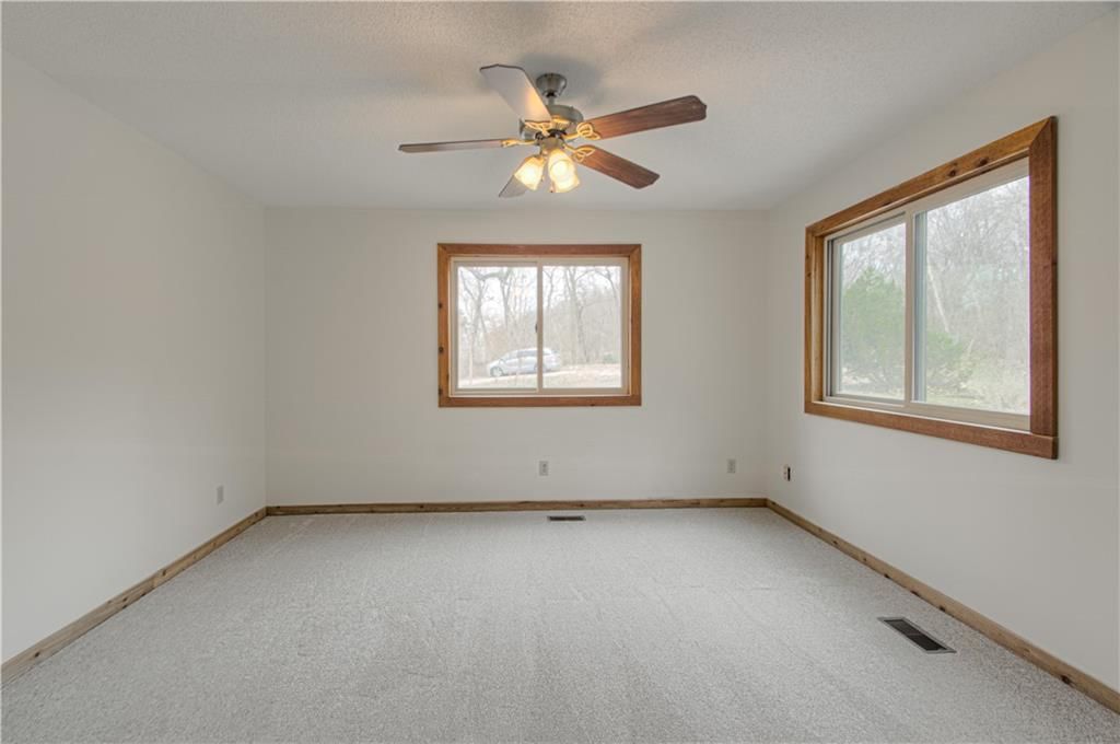 303 Hillcrest Drive — photo 22