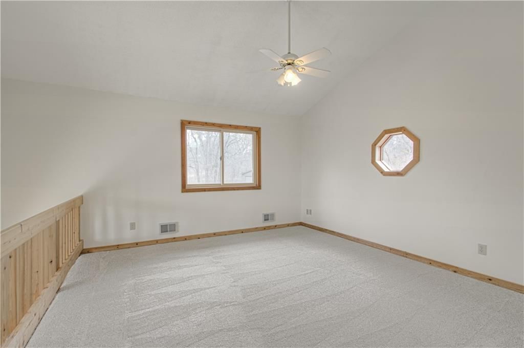 303 Hillcrest Drive — photo 26