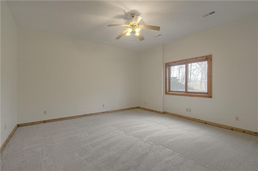 303 Hillcrest Drive — photo 41