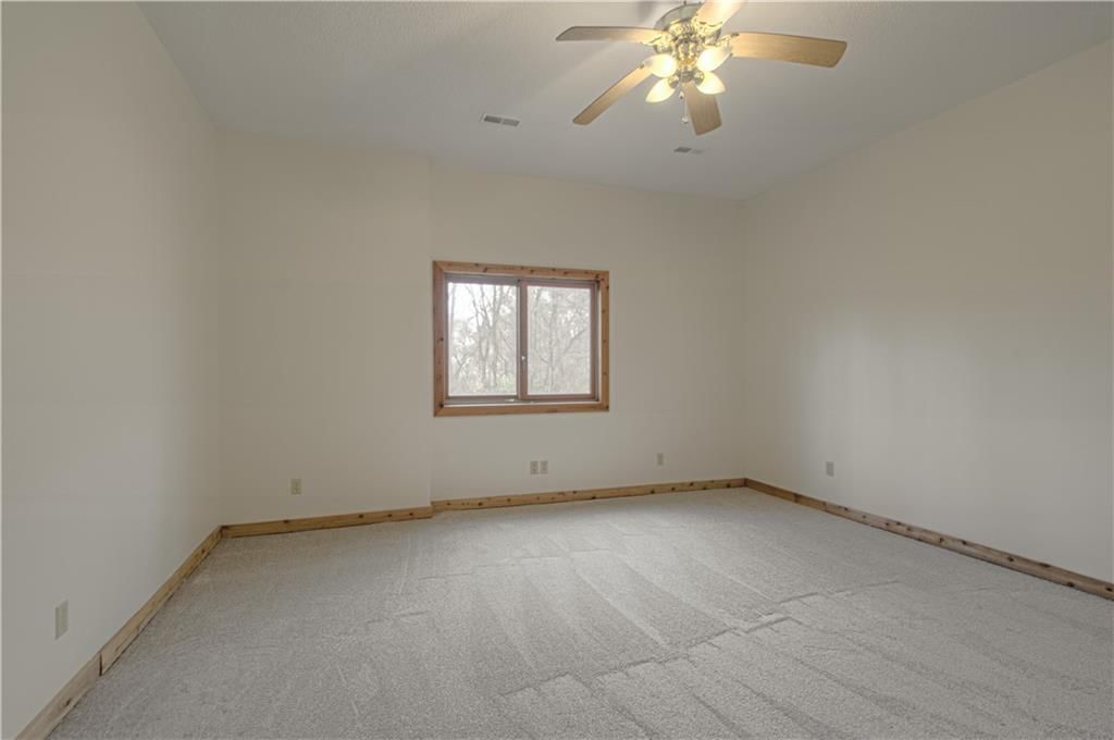 303 Hillcrest Drive — photo 42