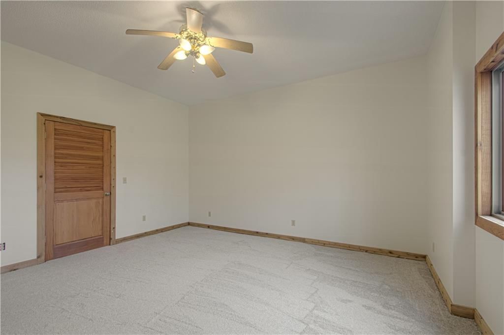303 Hillcrest Drive — photo 43