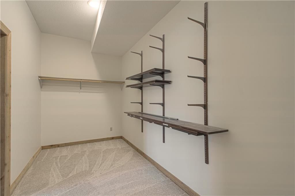303 Hillcrest Drive — photo 45