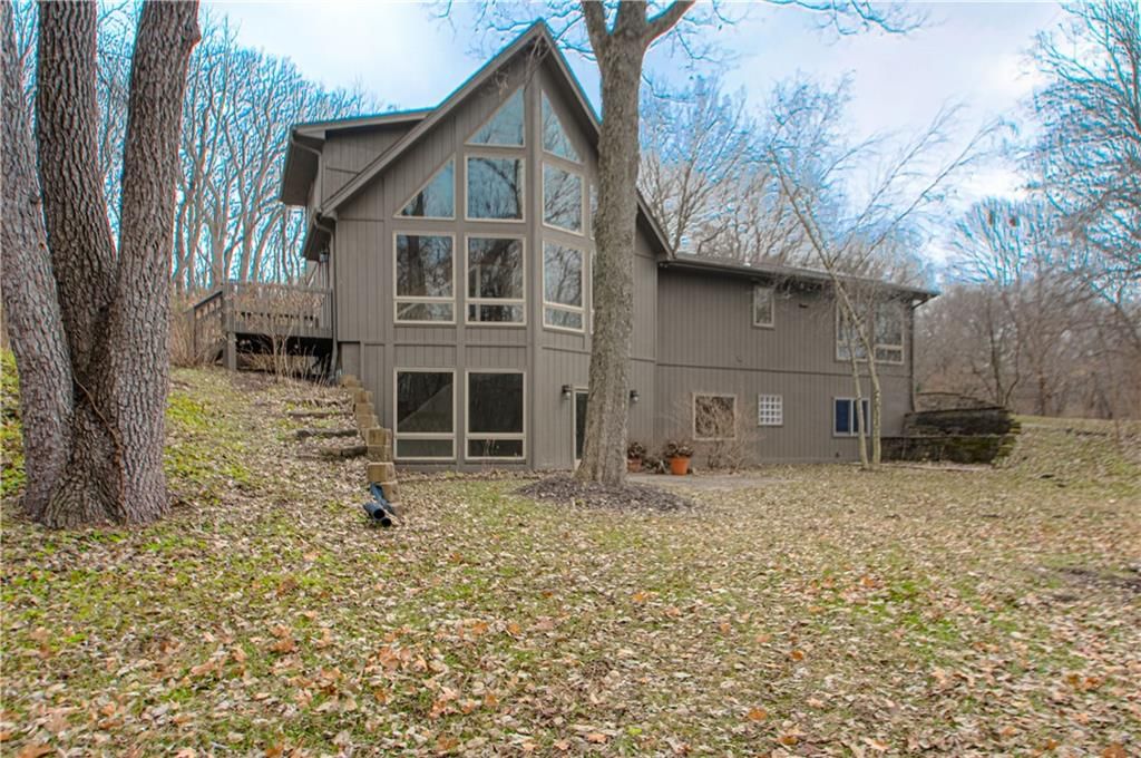 303 Hillcrest Drive — photo 48