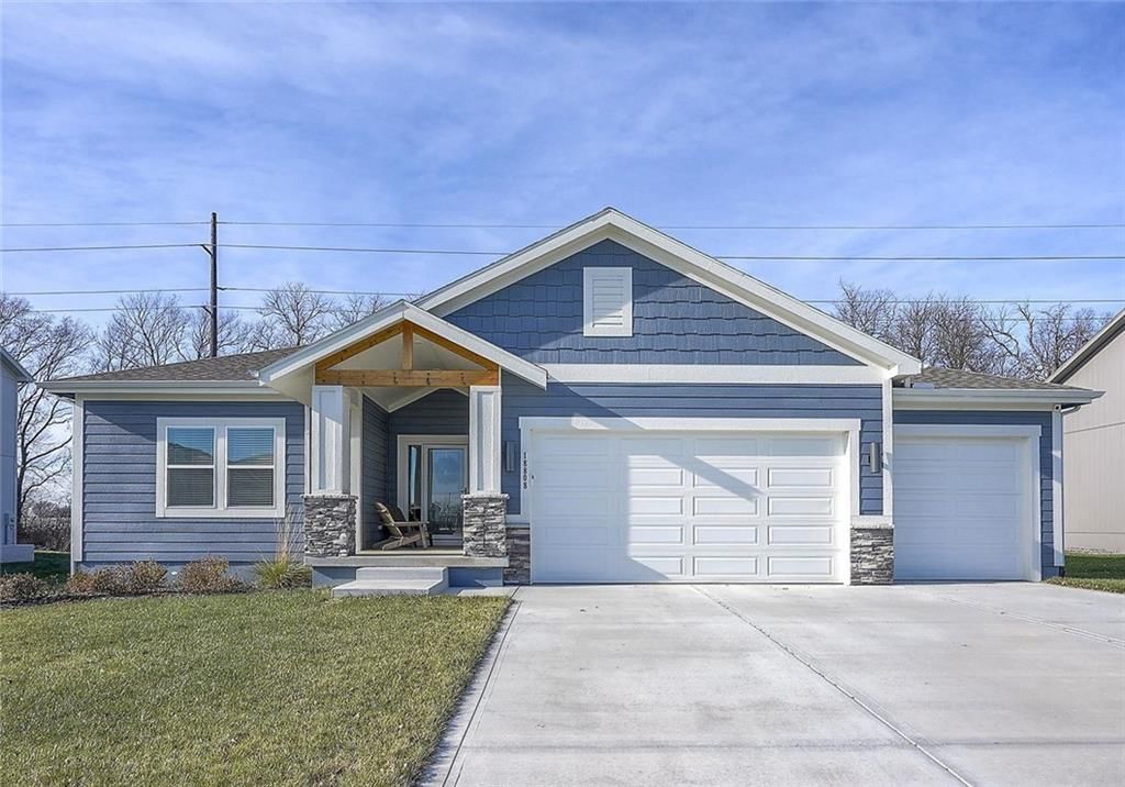 18808 Skyview Lane — photo 2