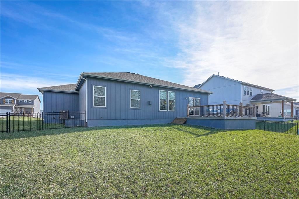 18808 Skyview Lane — photo 34
