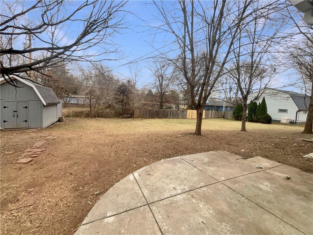9437 Bristol Avenue — photo 11