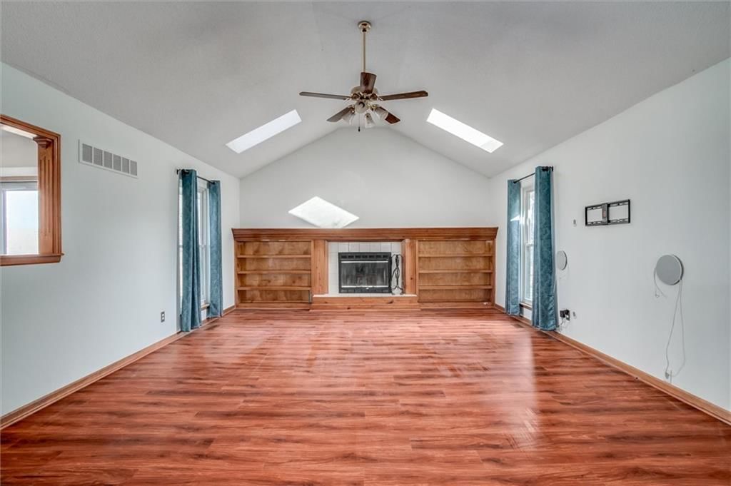 1901 SW OSAGE Drive — photo 5