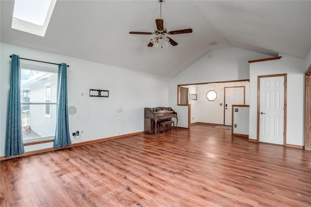 1901 SW OSAGE Drive — photo 7