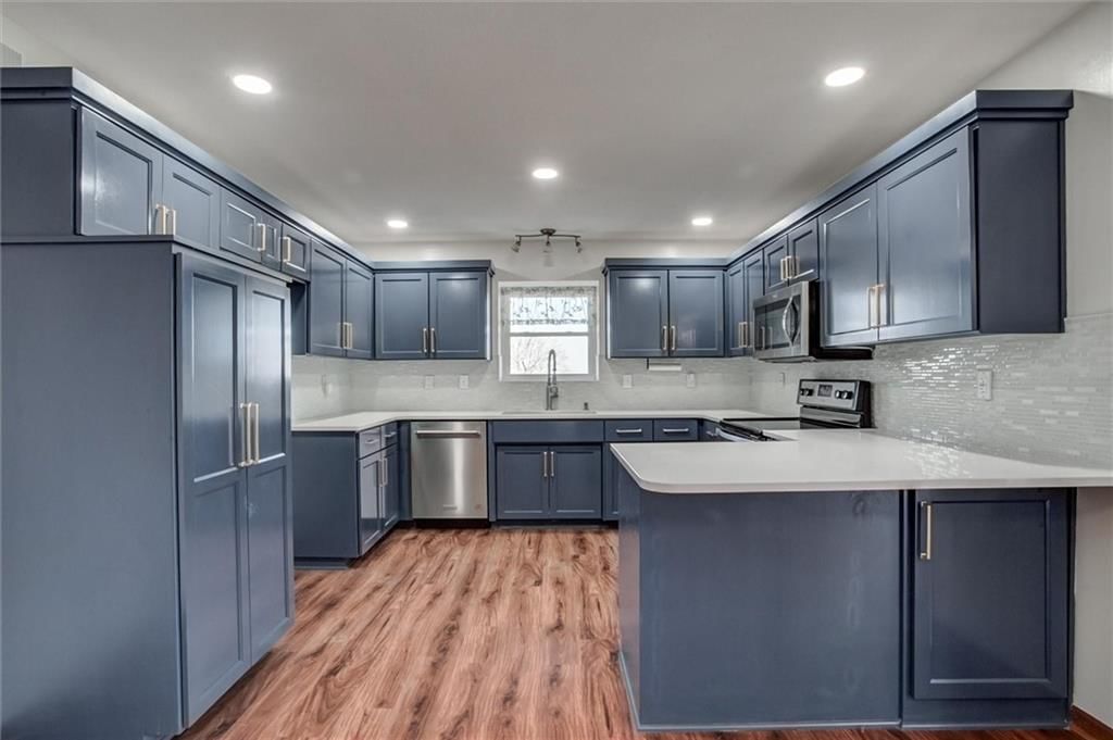 1901 SW OSAGE Drive — photo 9