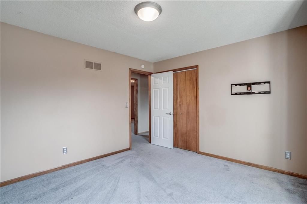 1901 SW OSAGE Drive — photo 16