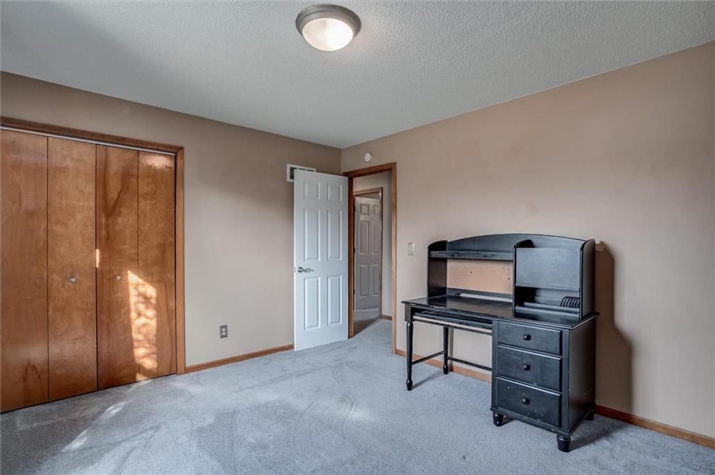 1901 SW OSAGE Drive — photo 18