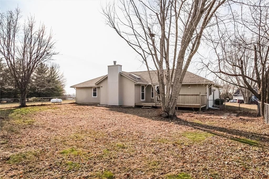 1901 SW OSAGE Drive — photo 26