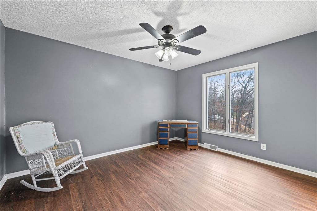 1910 NW 45th Street — photo 20