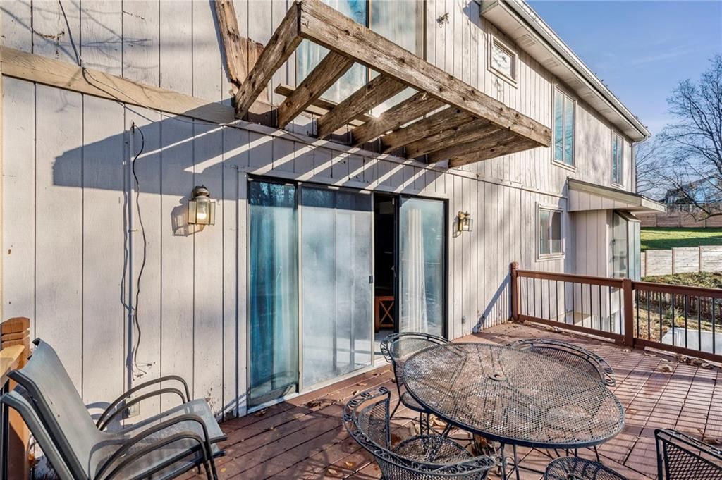 1910 NW 45th Street — photo 40