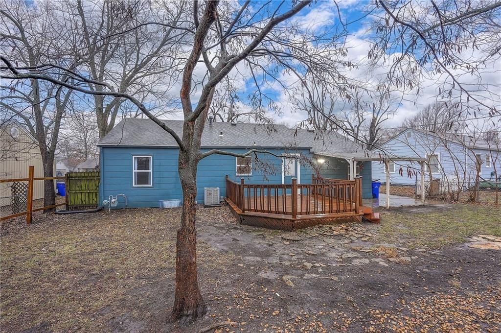 1004 E Cedar Street — photo 17