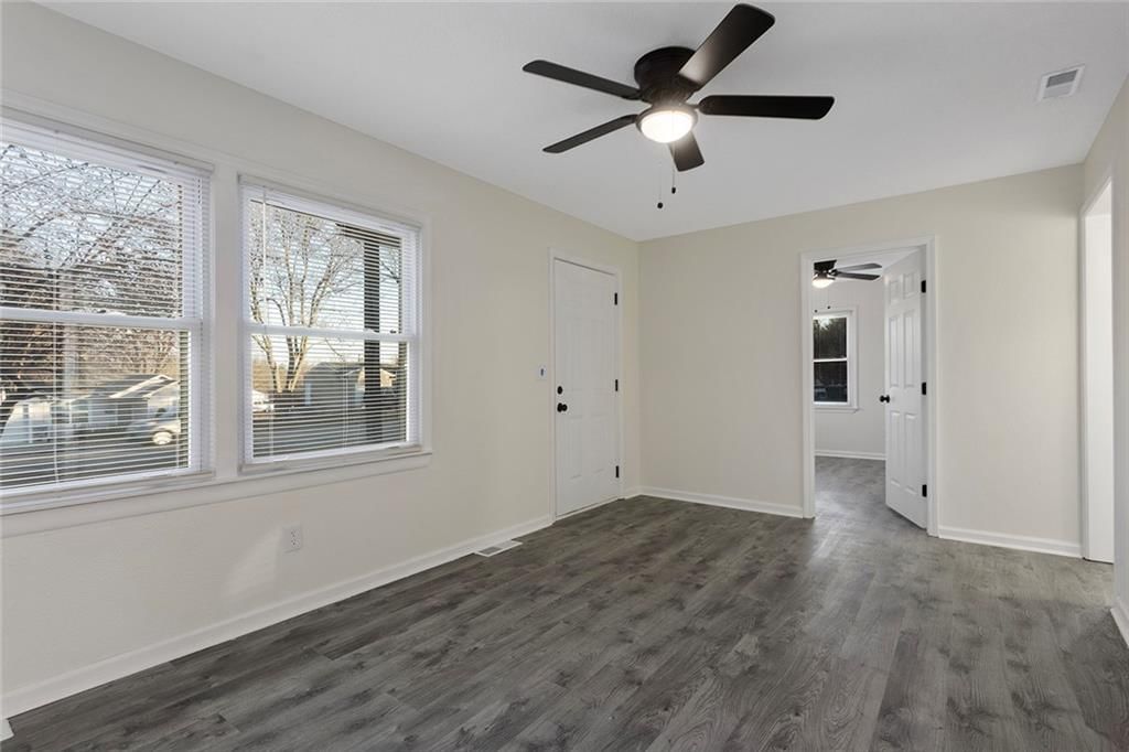 7606 Woodson Road — photo 6