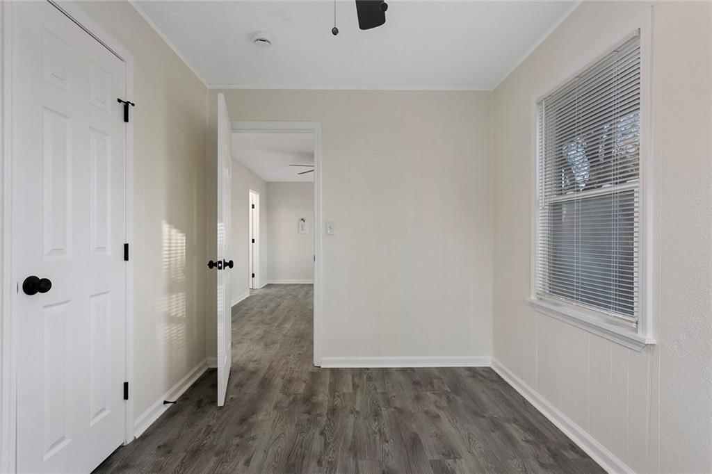 7606 Woodson Road — photo 14