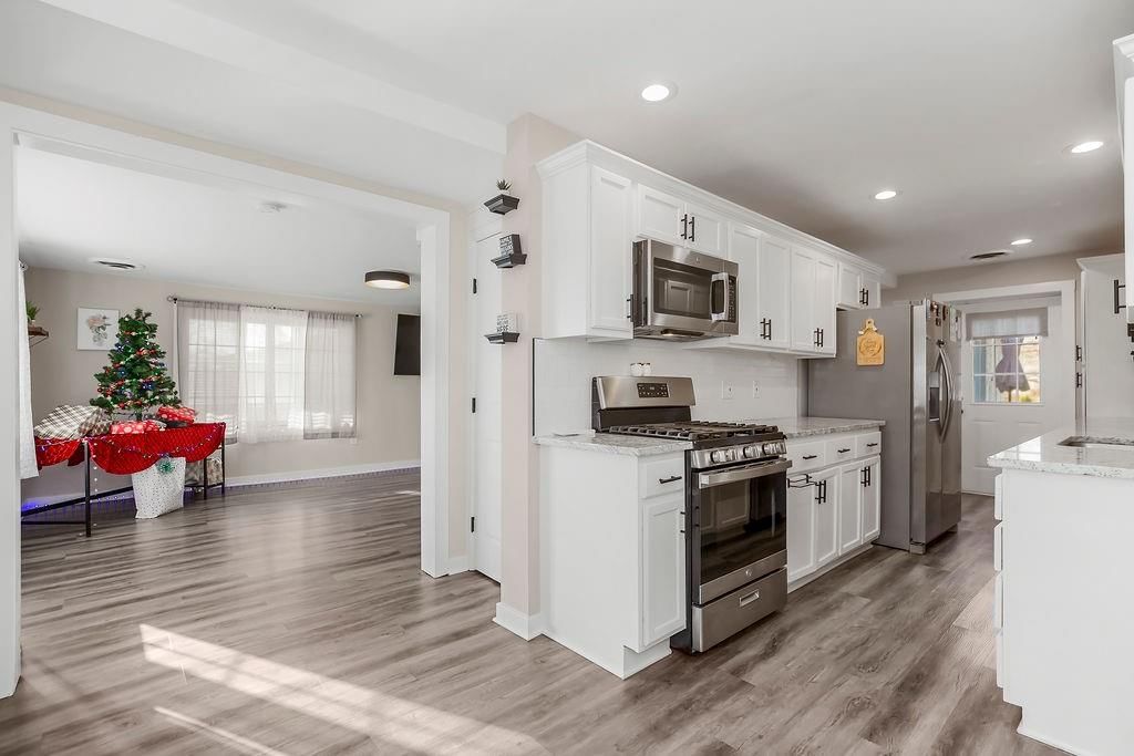 2316 S 47th Terrace — photo 8