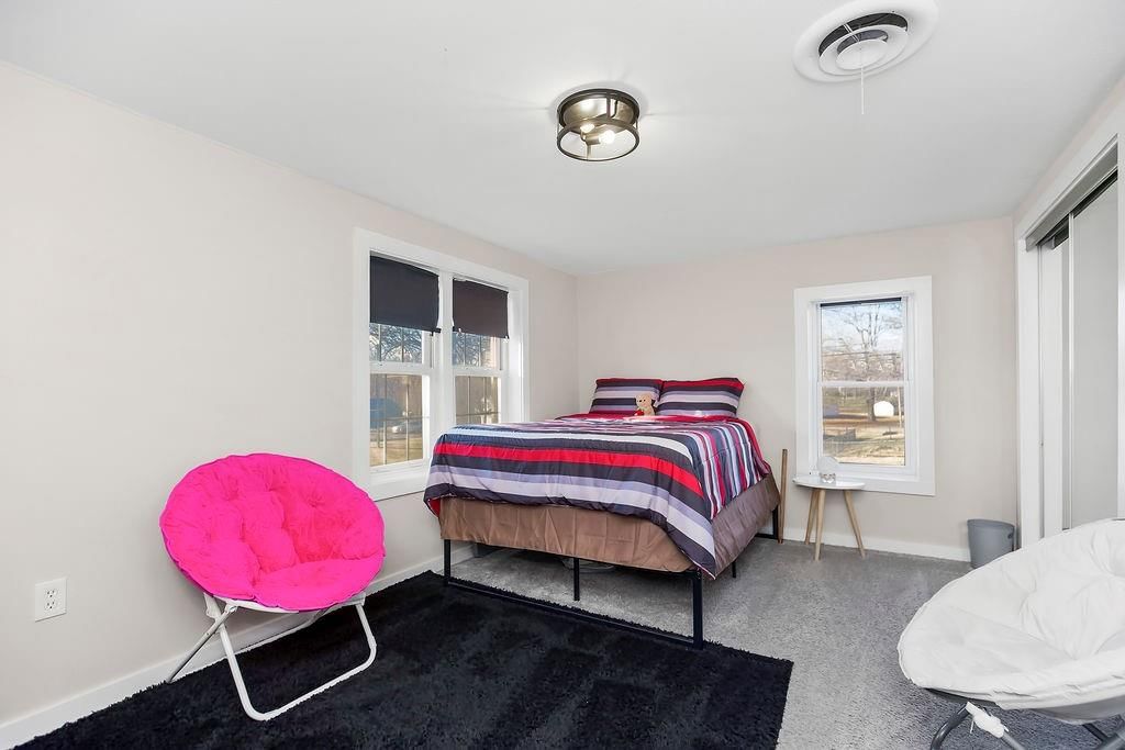 2316 S 47th Terrace — photo 13
