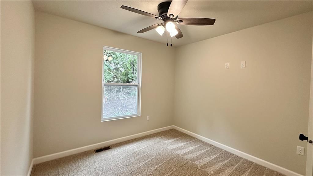 544 W 18th Street — photo 26