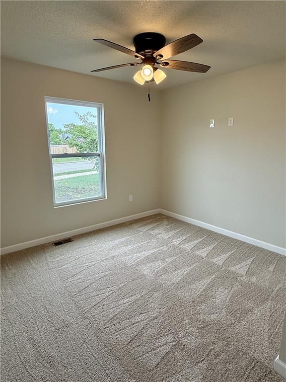544 W 18th Street — photo 27