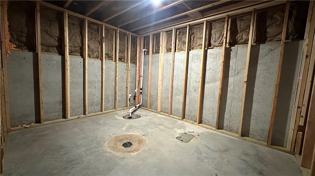 544 W 18th Street — photo 36