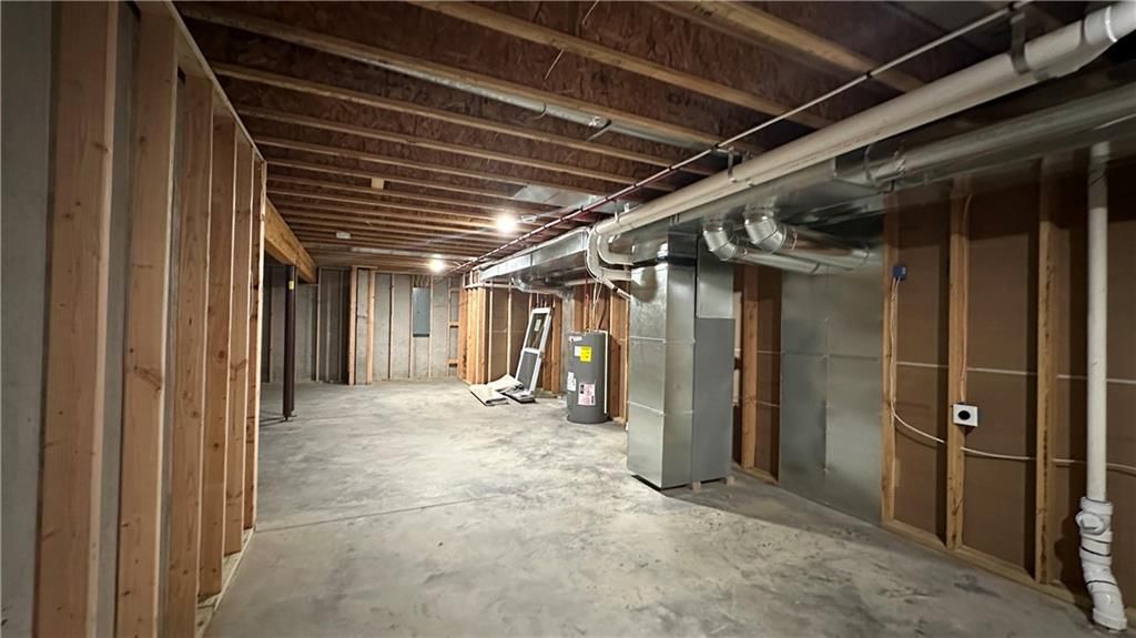 544 W 18th Street — photo 37
