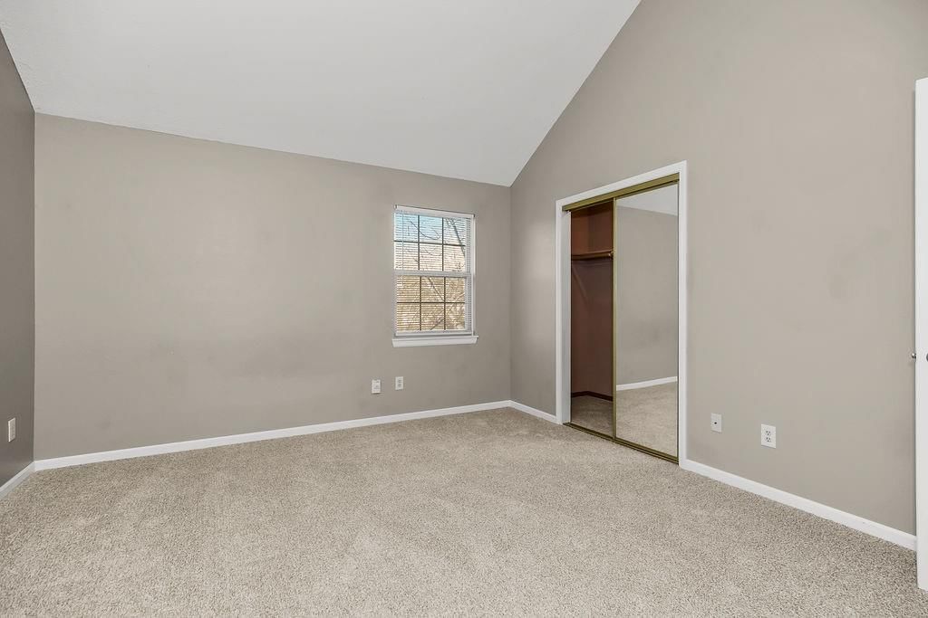 228 SW Pinetree Lane — photo 15