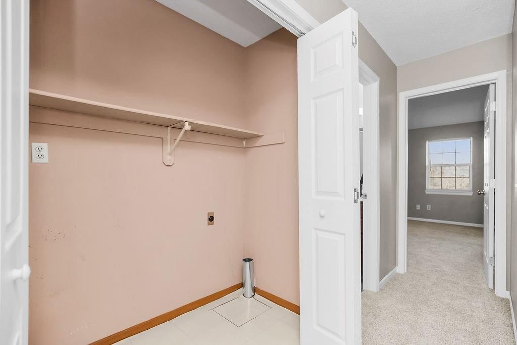 228 SW Pinetree Lane — photo 17