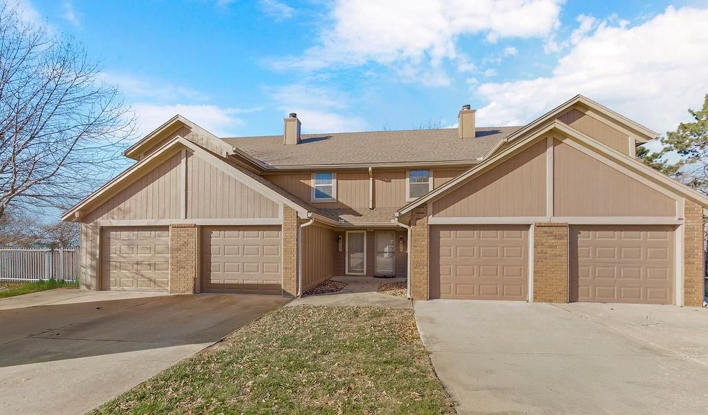 228 SW Pinetree Lane — photo 29
