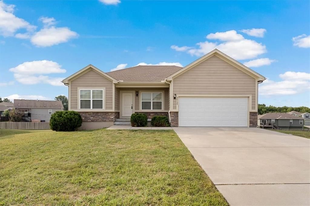 26129 W 141st Court, Olathe, KS