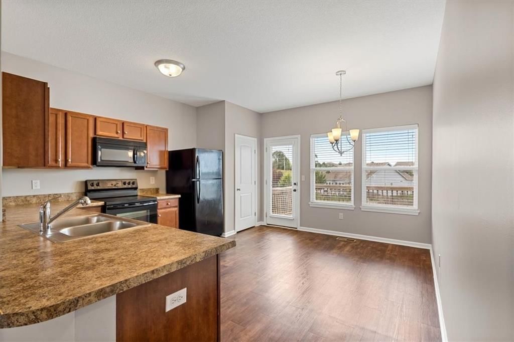 26129 W 141st Court — photo 7
