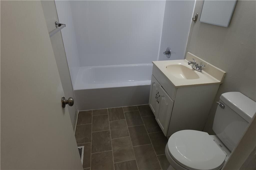 503 W Colonel Drive — photo 7