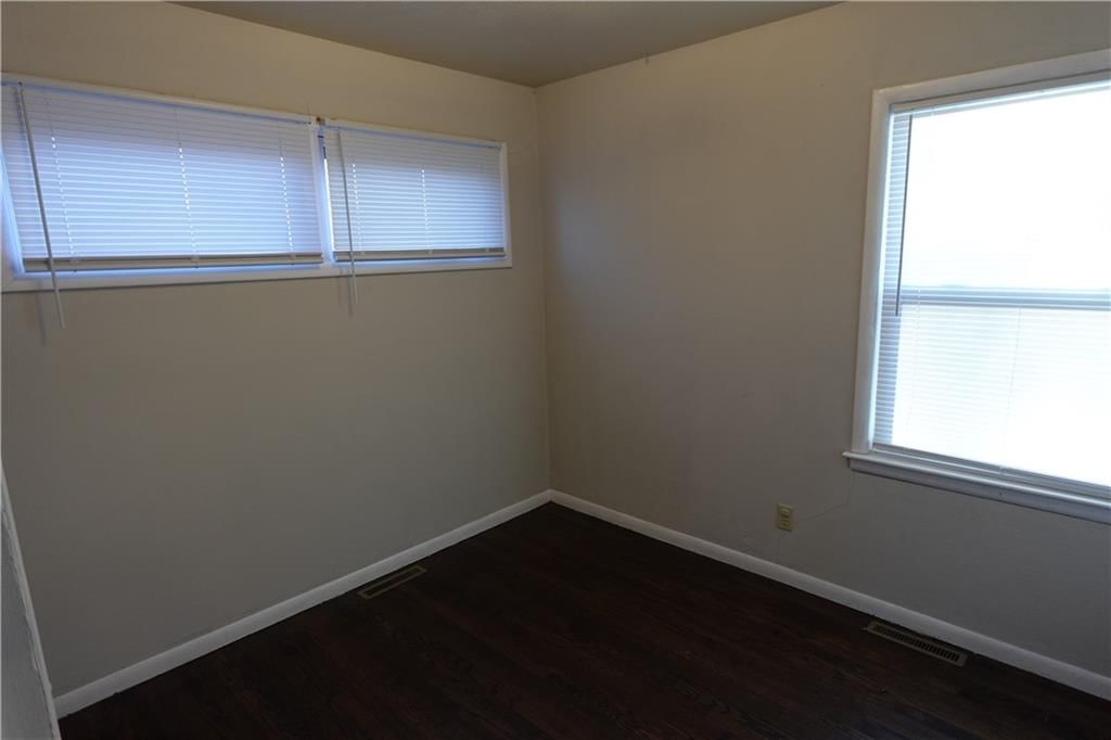 503 W Colonel Drive — photo 8