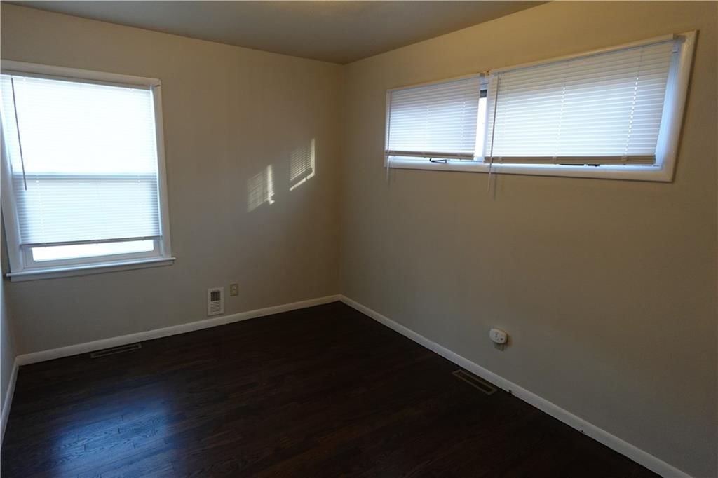 503 W Colonel Drive — photo 9