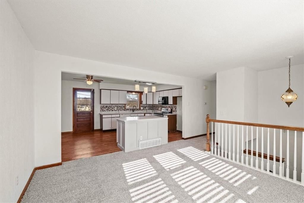 200 W Meriwood Lane — photo 4