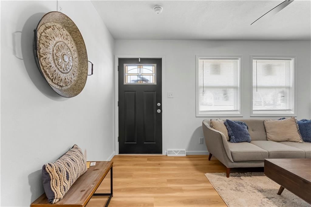 7101 Willow Avenue — photo 10