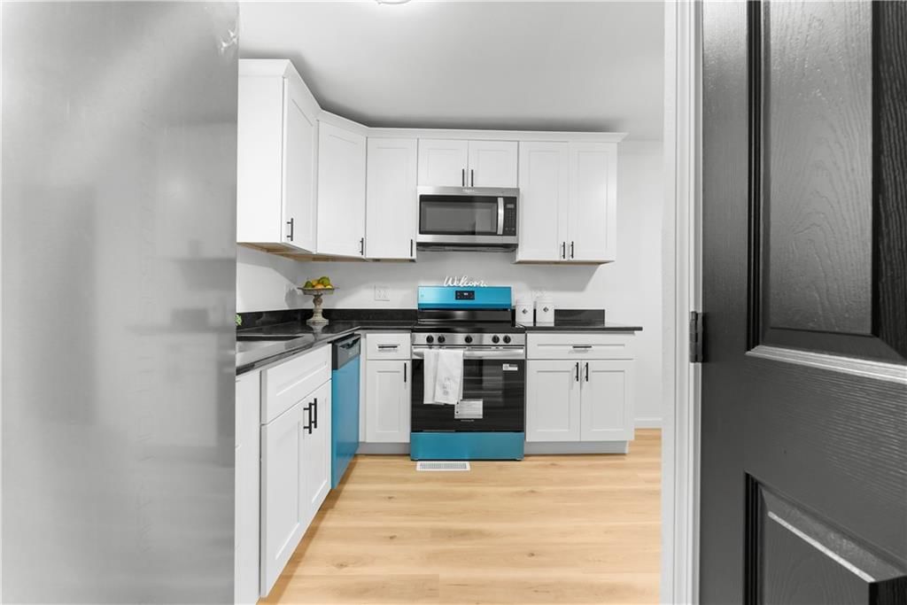 7101 Willow Avenue — photo 14