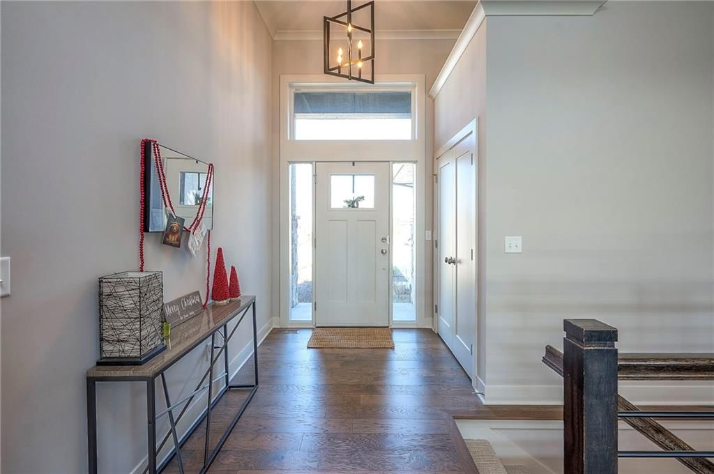 26089 W 96 Street — photo 3
