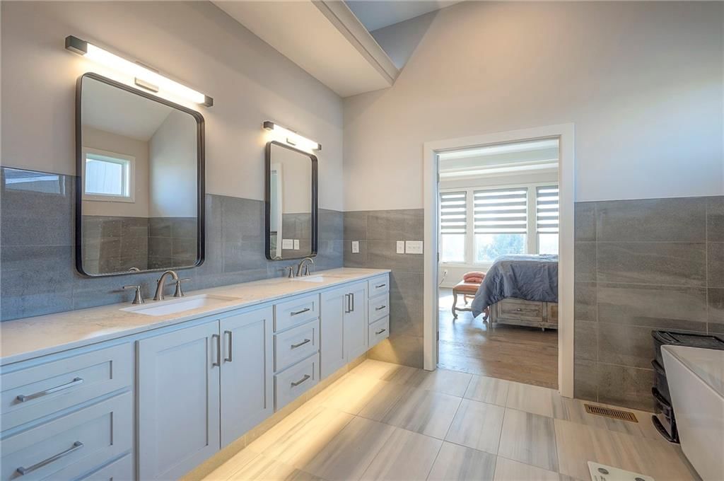 26089 W 96 Street — photo 16