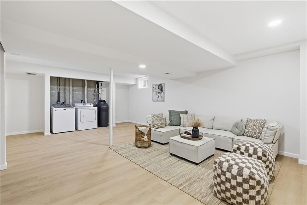 310 N Darrowby Drive — photo 29