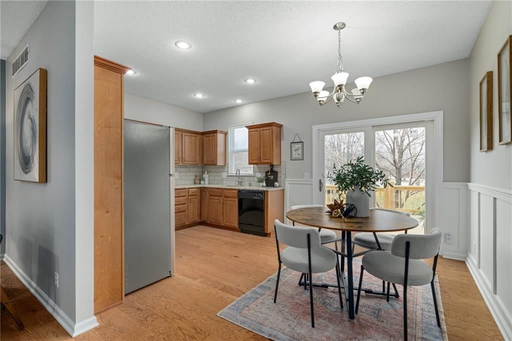 22707 W 73rd St Street — photo 16