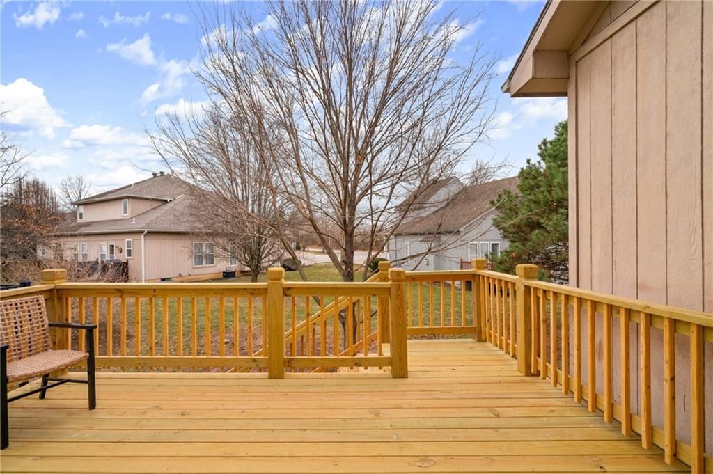 22707 W 73rd St Street — photo 19