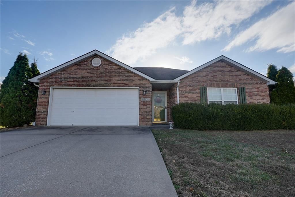 1103 CARLISLE Drive, Raymore, MO